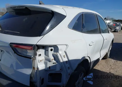 2020 Ford Escape Se z USA, uszkodzony, nr VIN 1FMCU9G61LUC57175